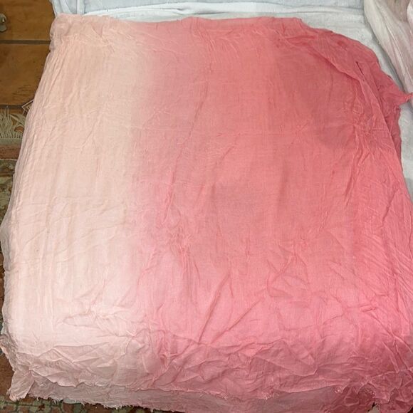 Pink ombré scarf  - Picture 1 of 1